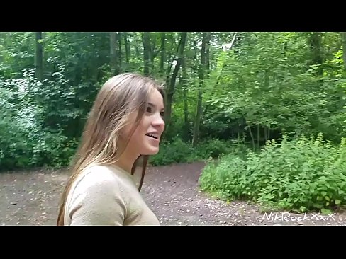 ❤️ Navrhl jsem Evelíně, abychom si to rozdali na veřejném místě! Řekla ano. Pak jsem ji ošukal do zadku a udělal se jí do pusy. Pak se vyčůrala. ❤️ Sex video u nás ❌