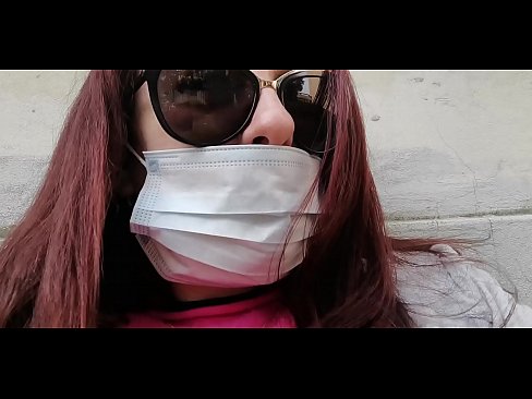 ❤️ Nicoletta se pomstí svému sousedovi a vyčůrá se mu do garáže (Speciál Covid19 Italská karanténa) ❤️ Sex video u nás ❌
